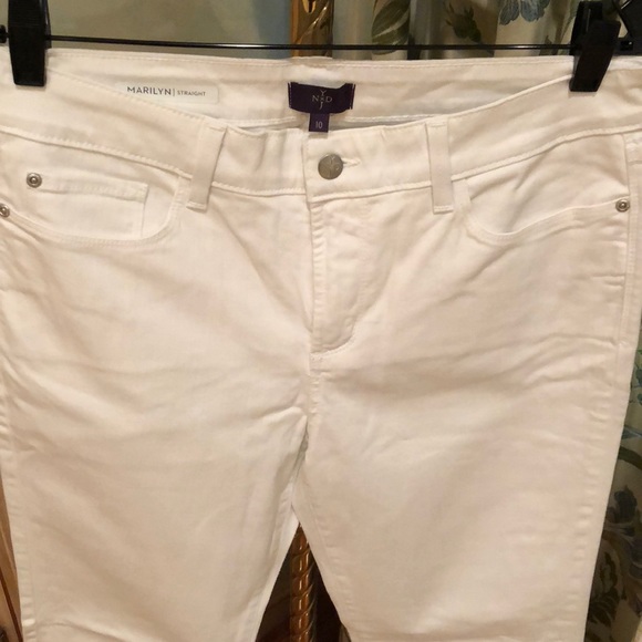 NEVER WORN NYDJ WHITE JEANS‼️ - Picture 2 of 4